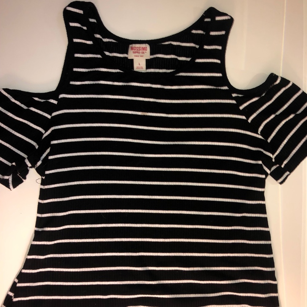 Short sleeve top from mossimo supply co